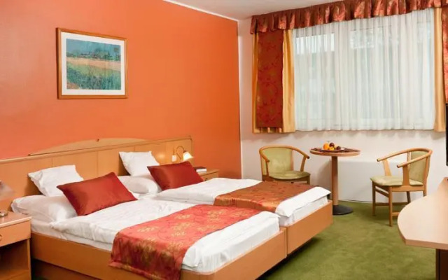 Hotel Kálvária Ii