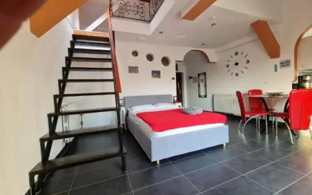 Casa Aryan