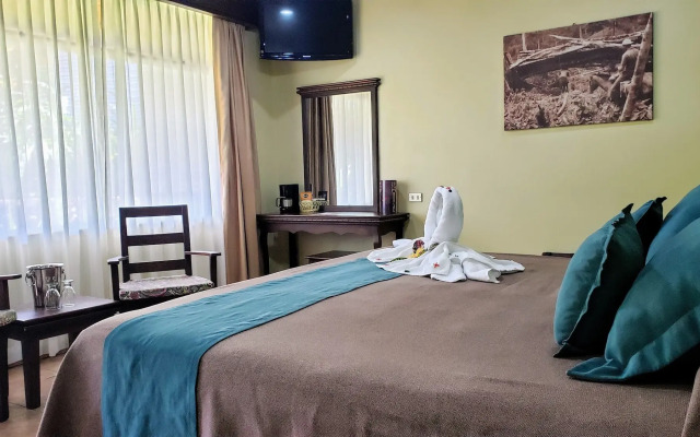 Volcano Lodge Hotel & Thermal Experience