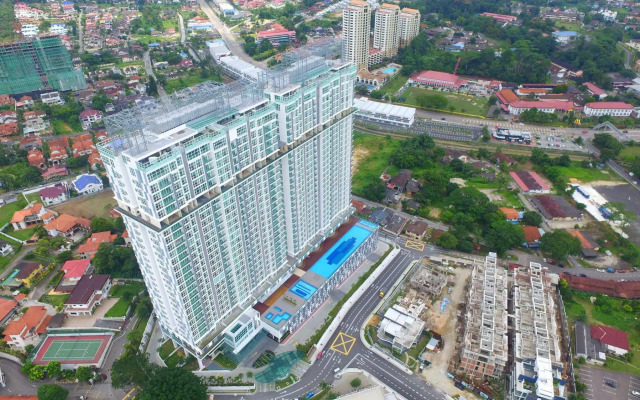 Paragon Serviced Suites @ Straits View