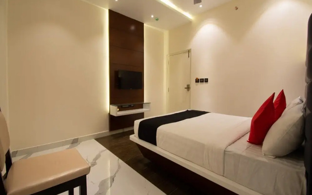 Capital O 23618 Hotel Royal Benza