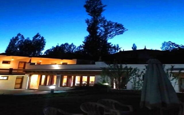 Hotel Kanika Himalayan View