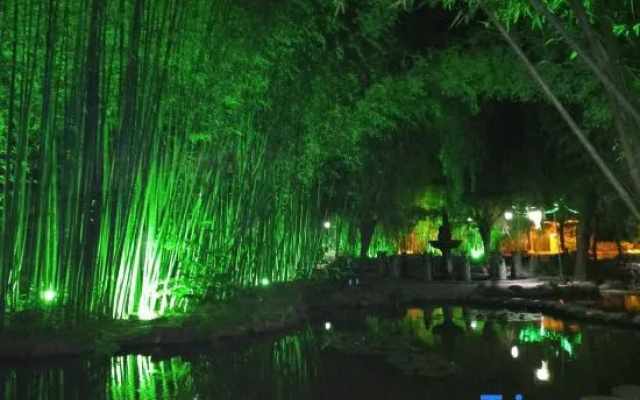Yinan Juquan Homestay (Zhuquancun)