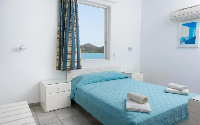 Markakis Apartments Elounda
