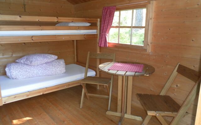 Långsjön Stugor & Camping