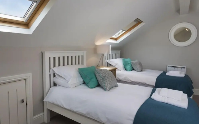 4 Keeper's Cottage, Hillfield Village