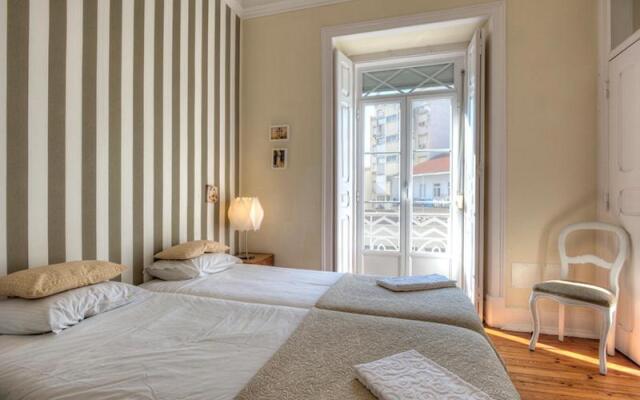 Angola 1 - 6 Bedrooms