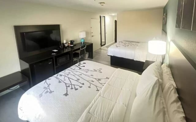 Sleep Inn & Suites