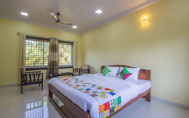 OYO 18947 Home Modern Stay Morjim Beach