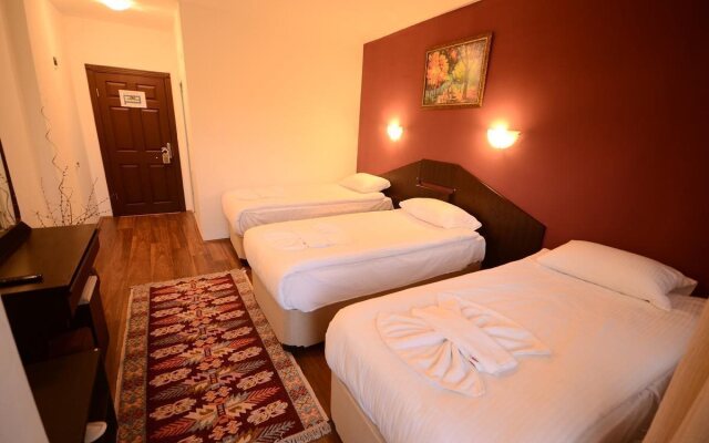 Matiasos Hotel