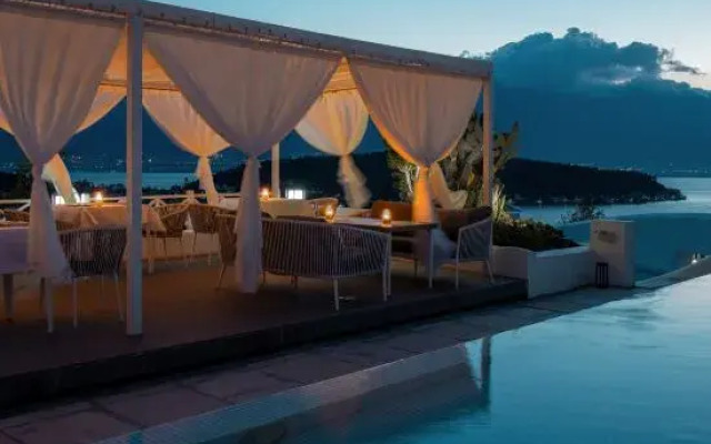 Dali songyun cliff mid Mountain Resort
