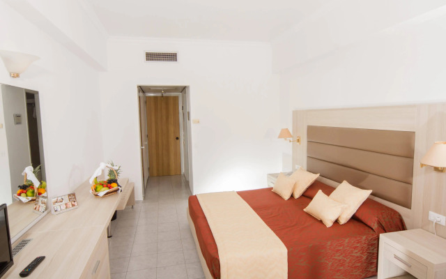Belair Beach Hotel