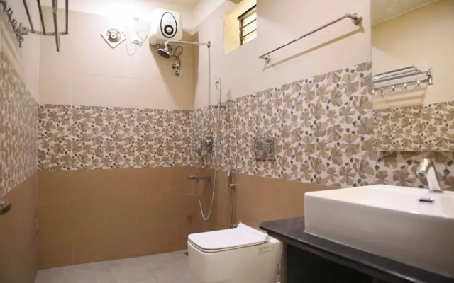 Kalyan Tourist Home