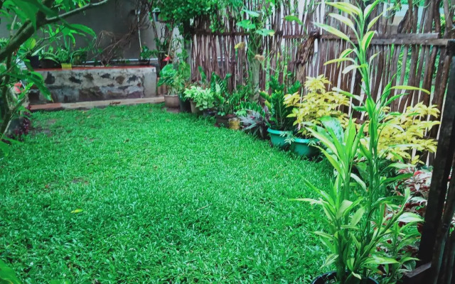 Nethmi Homestay & Restaurant