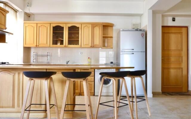 Stay Inn Apartments on Buzand 53-55 street