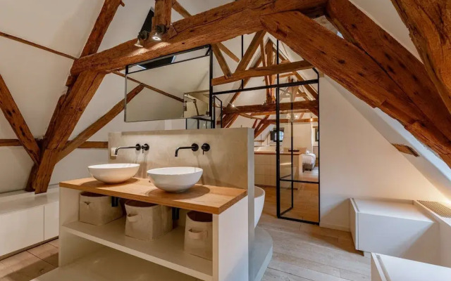 Huswell - Architect gem in the Heart of Ghent