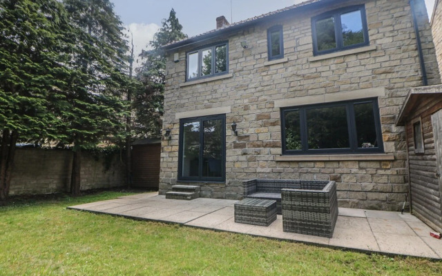 Millhouses Hideaway