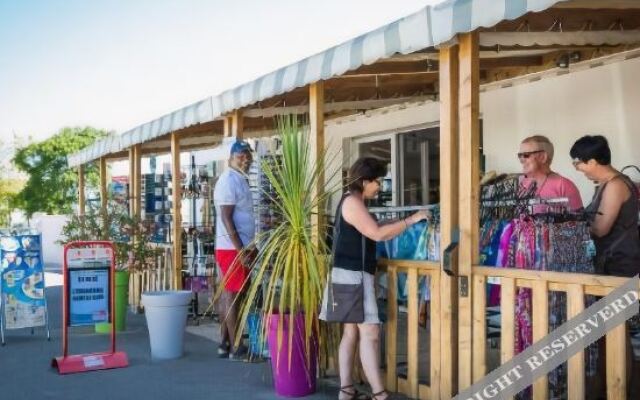 Camping Les Peupliers