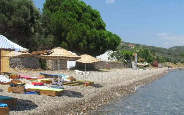 Assos Yenibahce Motel