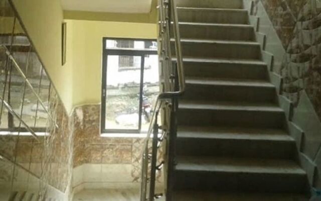 Goroomgo Prateek Residency Digha