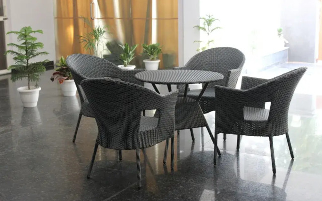 Aura Luxury Studio Near Artemis Hospital