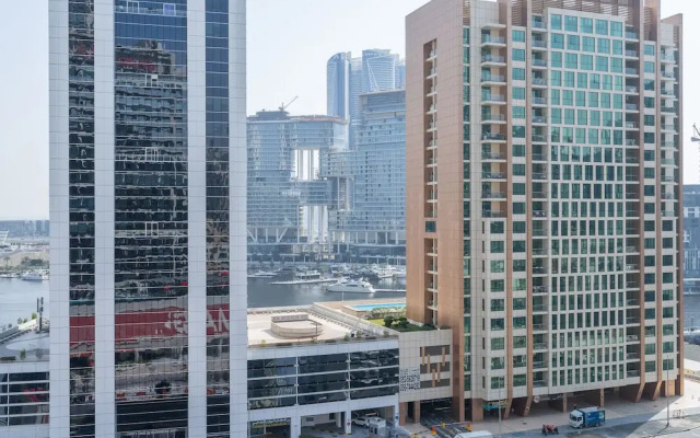 Vogue Downtown - MAG318 Tower