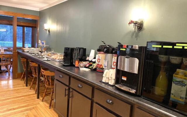 Cranmore Mountain Lodge Bed & Breakfast