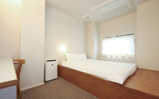 E10HOSTEL