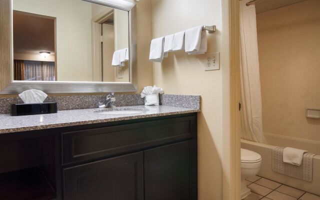 Best Western Toni Inn