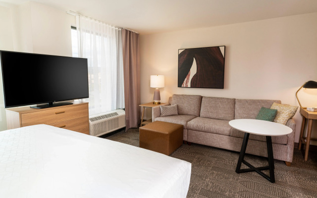 Staybridge Suites Temecula Wine Country by IHG