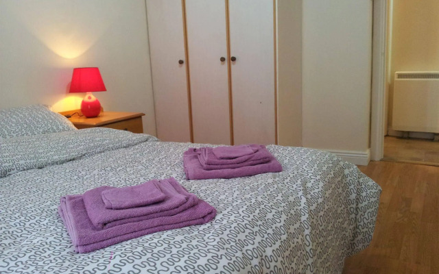Custom Hall Holiday Apartments