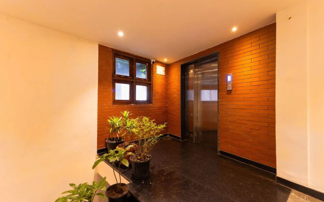 Sumitel Sanderling 500 meters from Mall Road