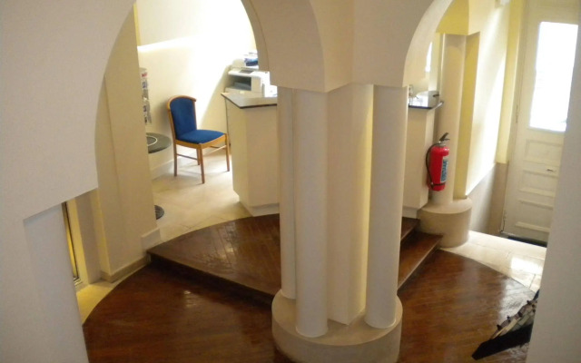 Hotel Queen Mary