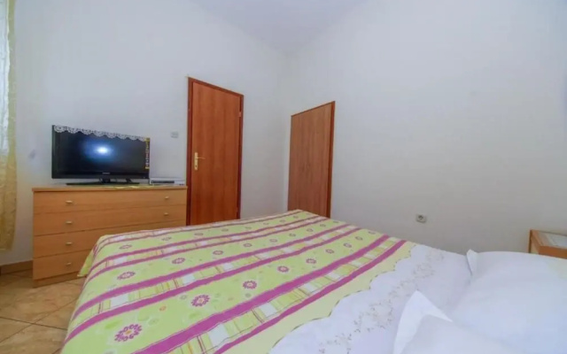 Brane - Economy Apartments - A2
