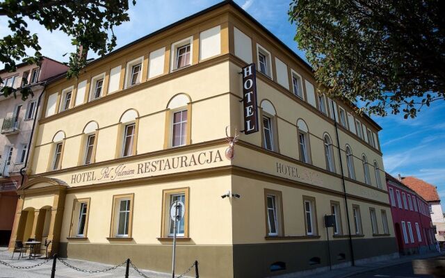 hotelImage