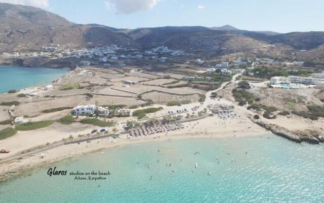 Glaros luxury studio on the Beach