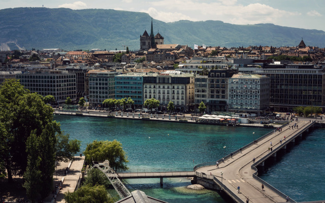 Four Seasons Hotel des Bergues Geneva