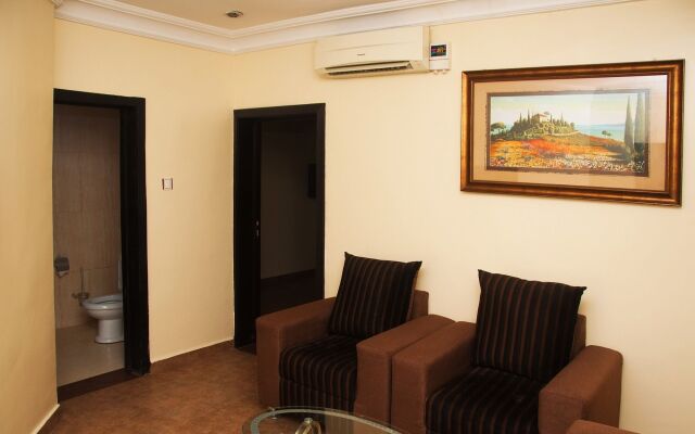 D'Palms Airport Hotel
