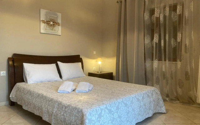 The high level Villa with amazing views 5'from falassarna!