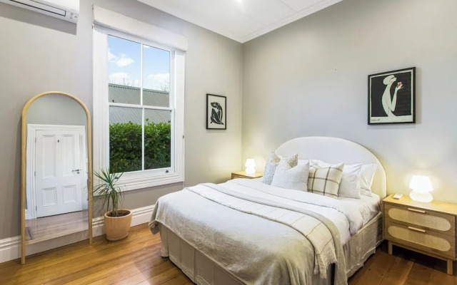 Timeless Executive Family Home - Spa