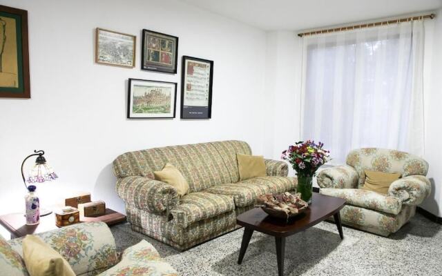 50N15 B&B
