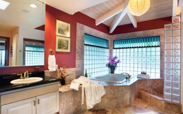 Hawaiian Oasis Bed & Breakfast