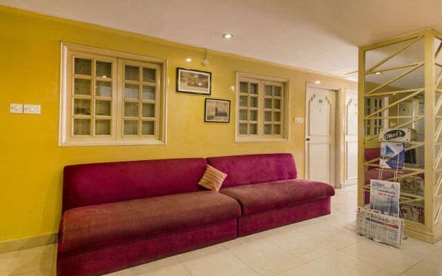 OYO 9302 Hotel Baseraa Inn