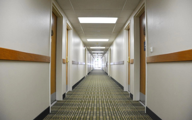 Cedars Inn
