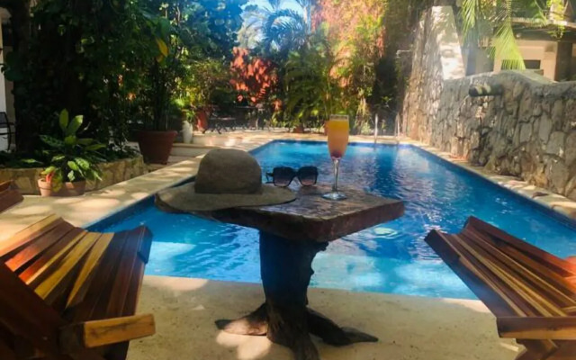 Siesta Fiesta Apartments By Bawa