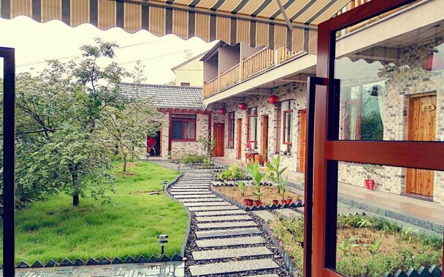 Moganshan Wild House