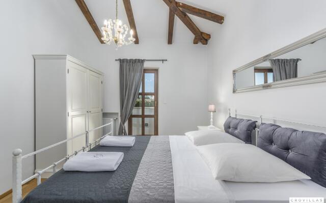 Rustica in Visnjan with 5 bedrooms and 1 bathrooms