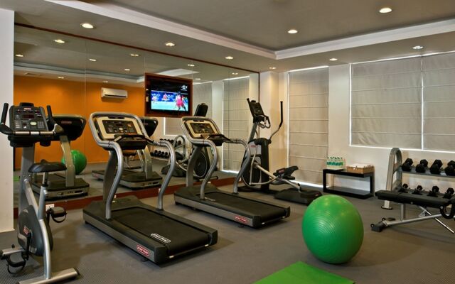 Red Fox by Lemon Tree Hotels, Bhiwadi