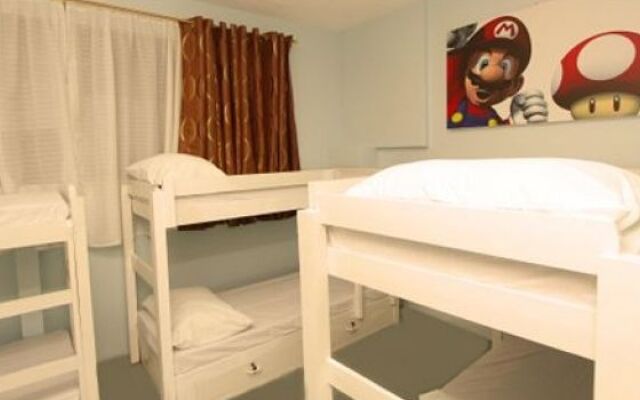 TR3ATS Guest House