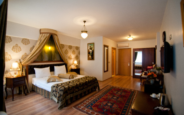 Noahs Ark Hotel